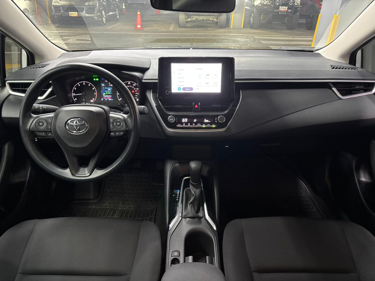 Toyota Corolla LE – Año 2024