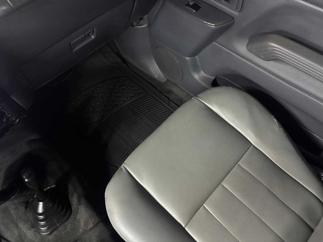 Toyota Meru – Año 2006