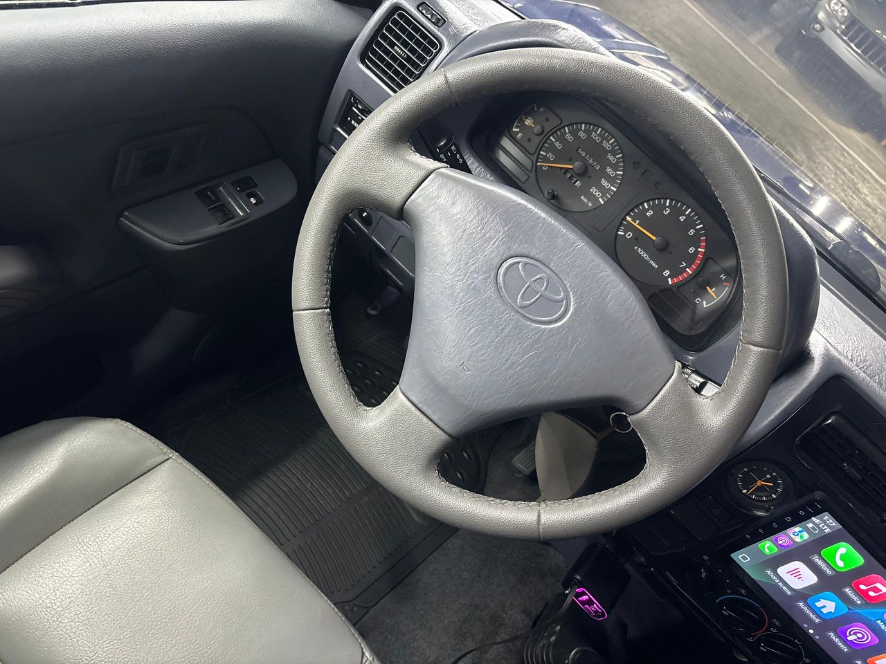 Toyota Meru – Año 2006