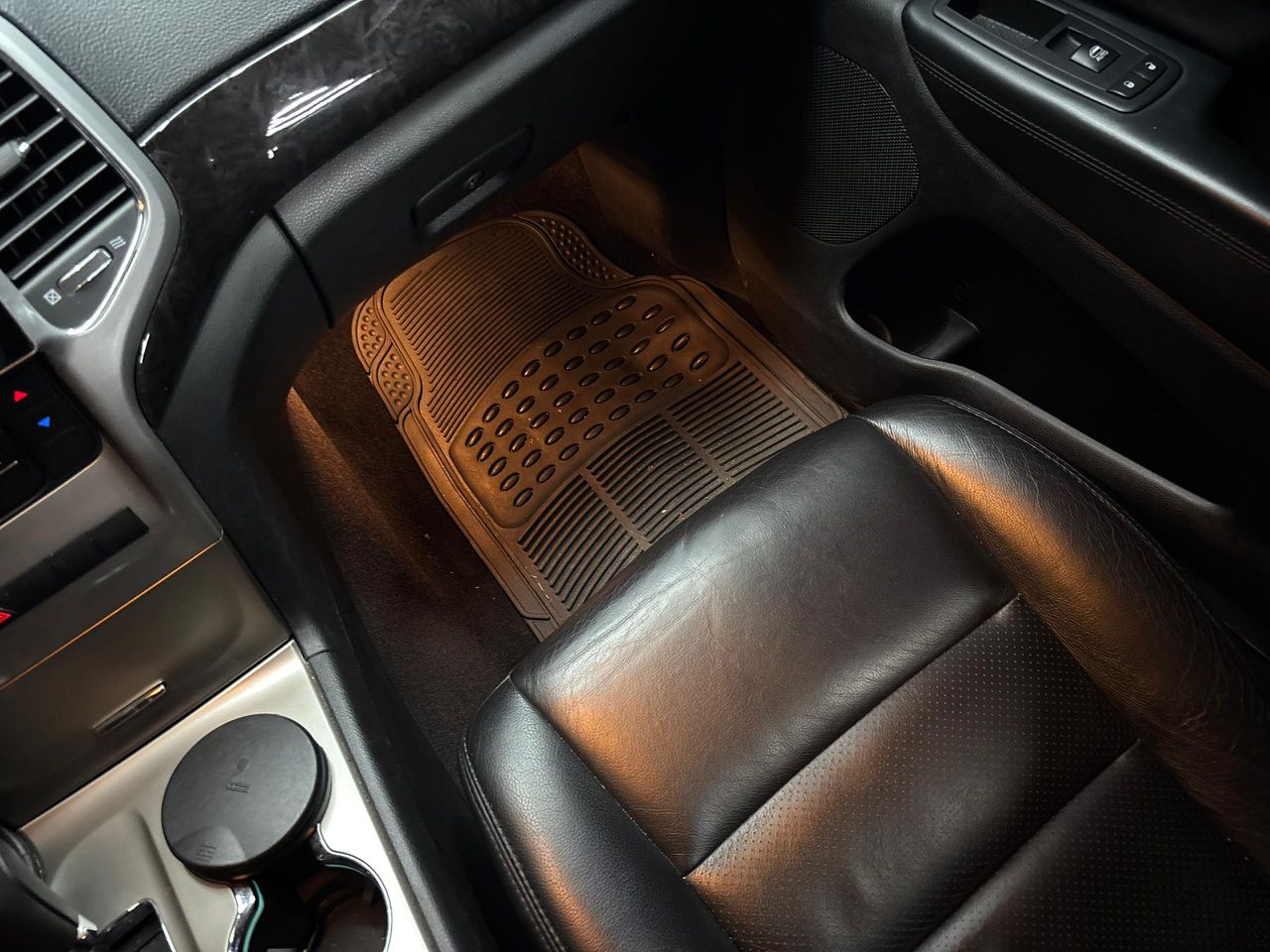 Jeep Grand Cherokee Laredo – Año 2013