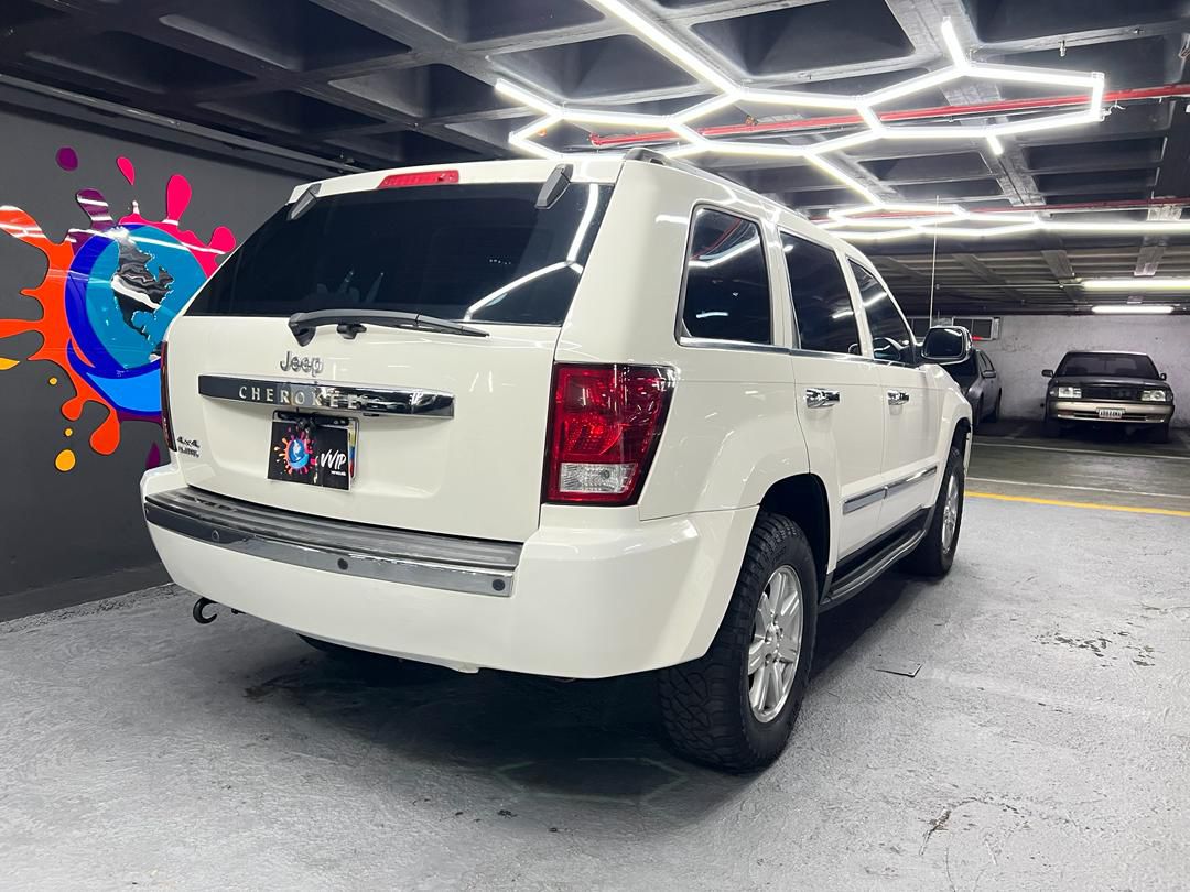 Jeep Grand Cherokee Limited Blindada Nivel III – Año 2008