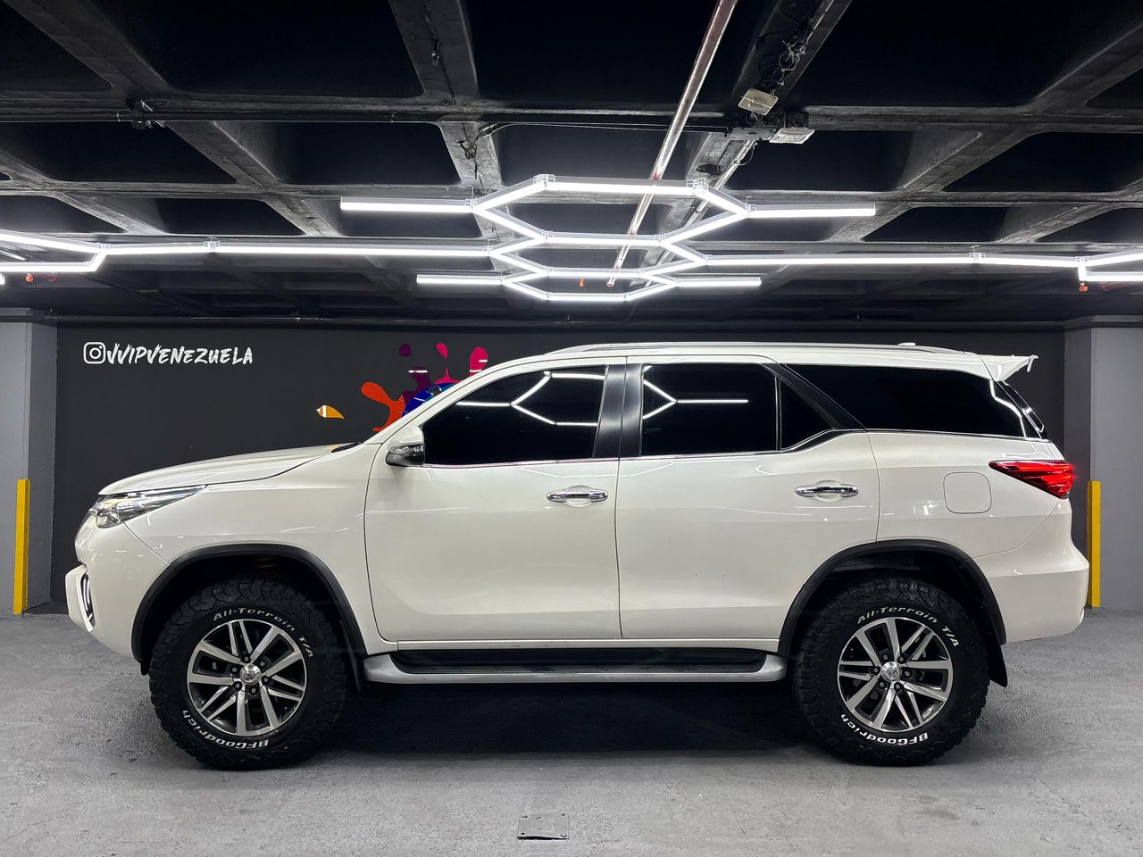 Toyota Fortuner VXR+  Blindada Nivel III – Año 2018