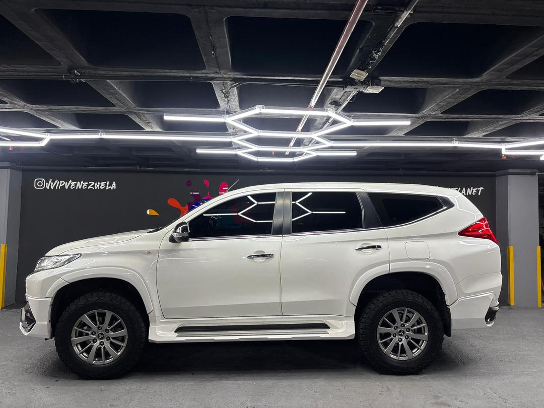 Mitsubishi Montero Sport – Año 2019