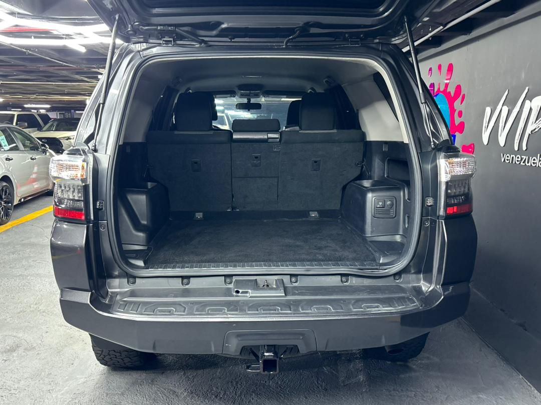 Toyota 4Runner SR5 – Año 2019