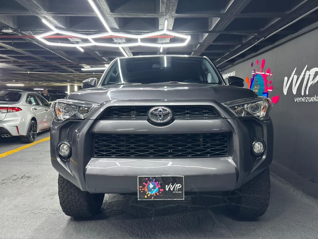 Toyota 4Runner SR5 – Año 2019
