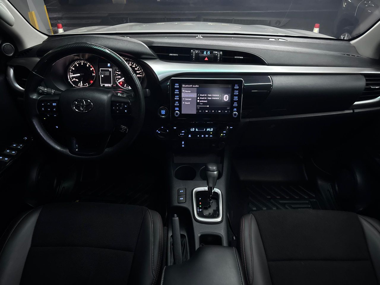 Toyota Hilux SR5 – Año 2024