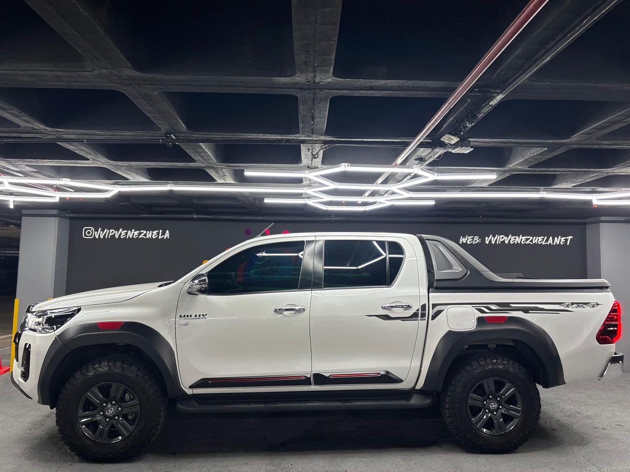 Toyota Hilux SR5 – Año 2024