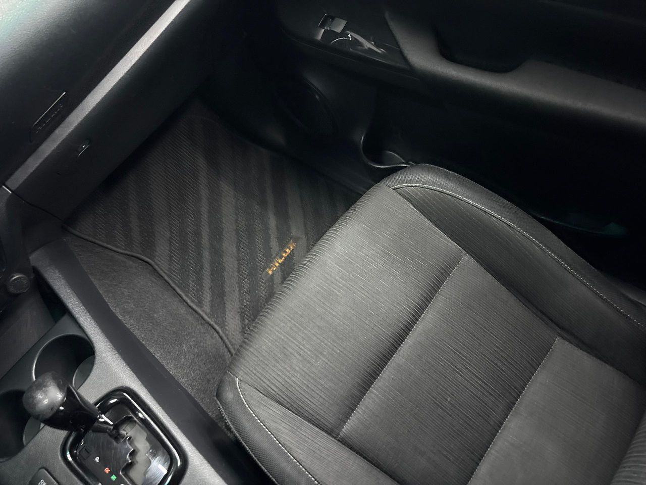 Toyota Hilux SR5 Platinium 2.7 – Año 2019