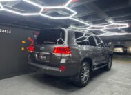 Toyota Land Cruiser V8 – Año 2018