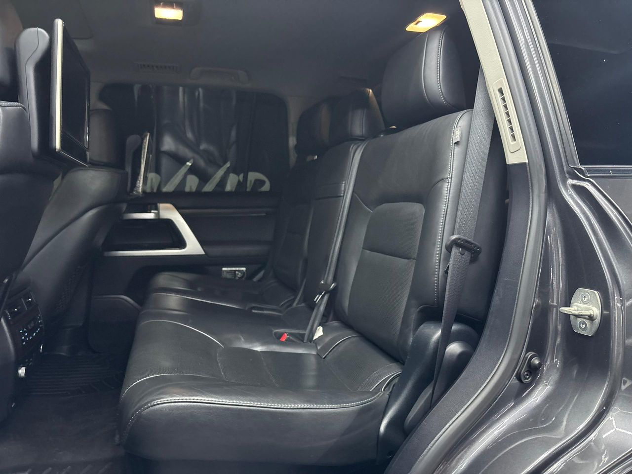 Toyota Land Cruiser V8 – Año 2018