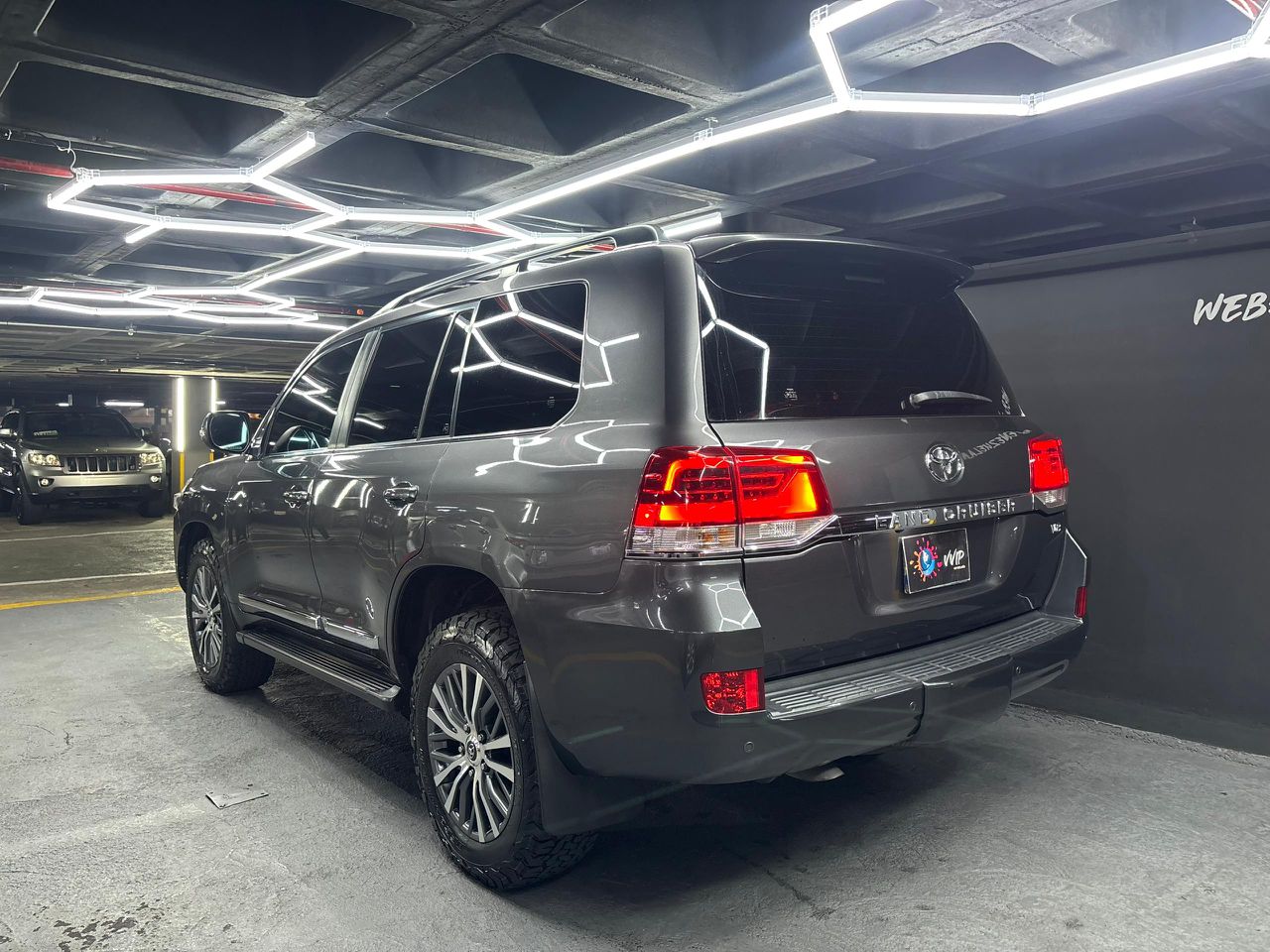 Toyota Land Cruiser V8 – Año 2018