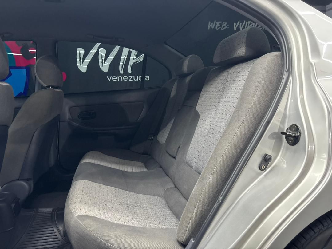 Hyundai Elantra – Año 2006