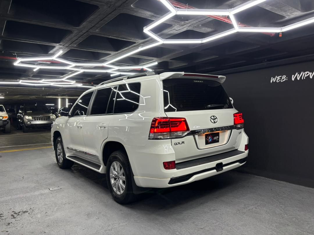 Toyota Land Cruiser GXR V8 – Año 2018