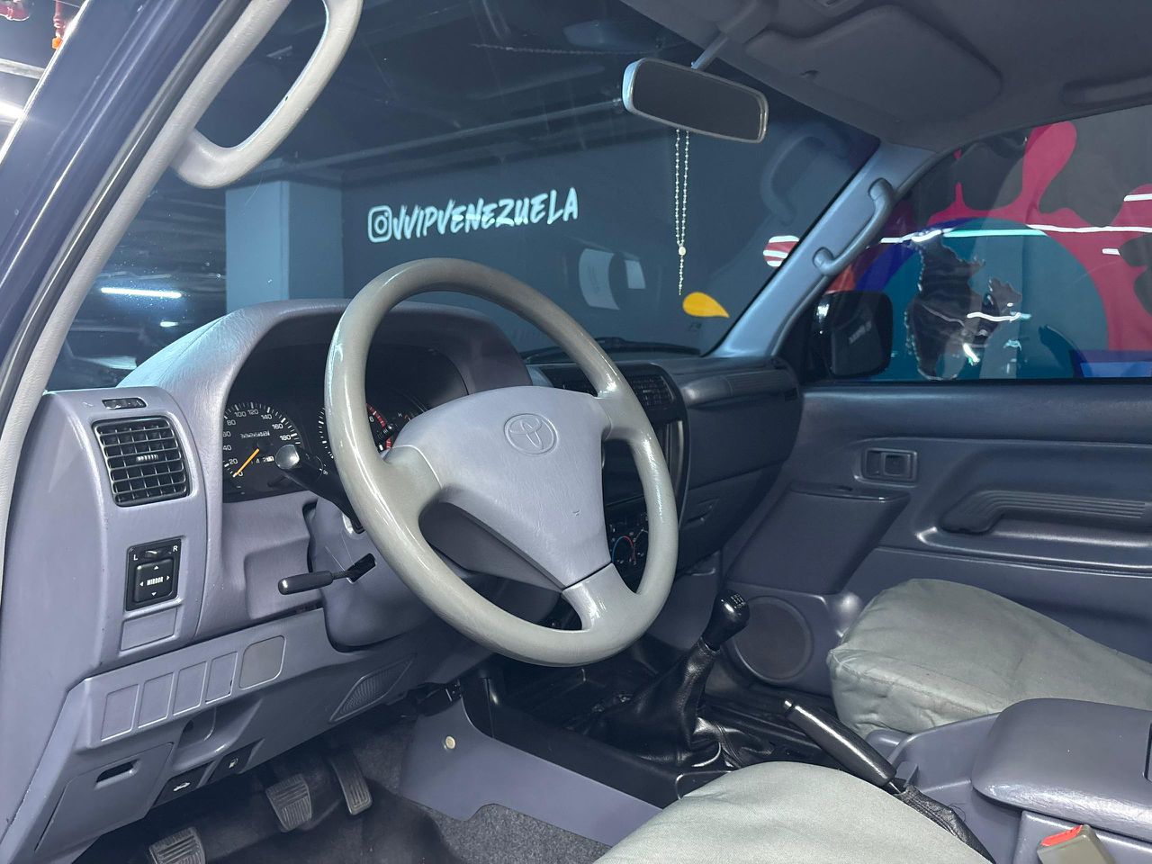 Toyota Meru – Año 2008