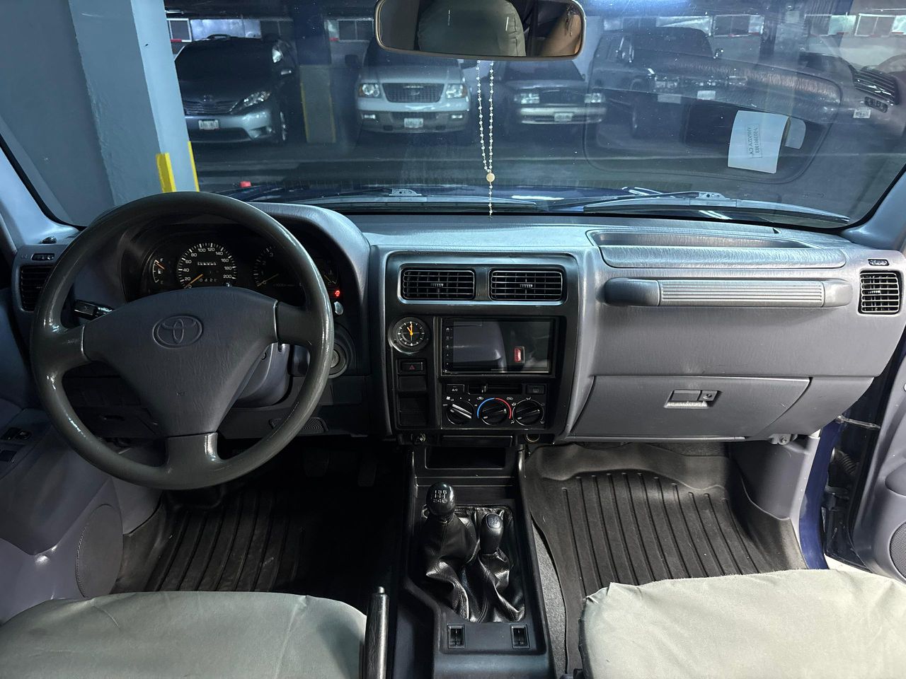 Toyota Meru – Año 2008