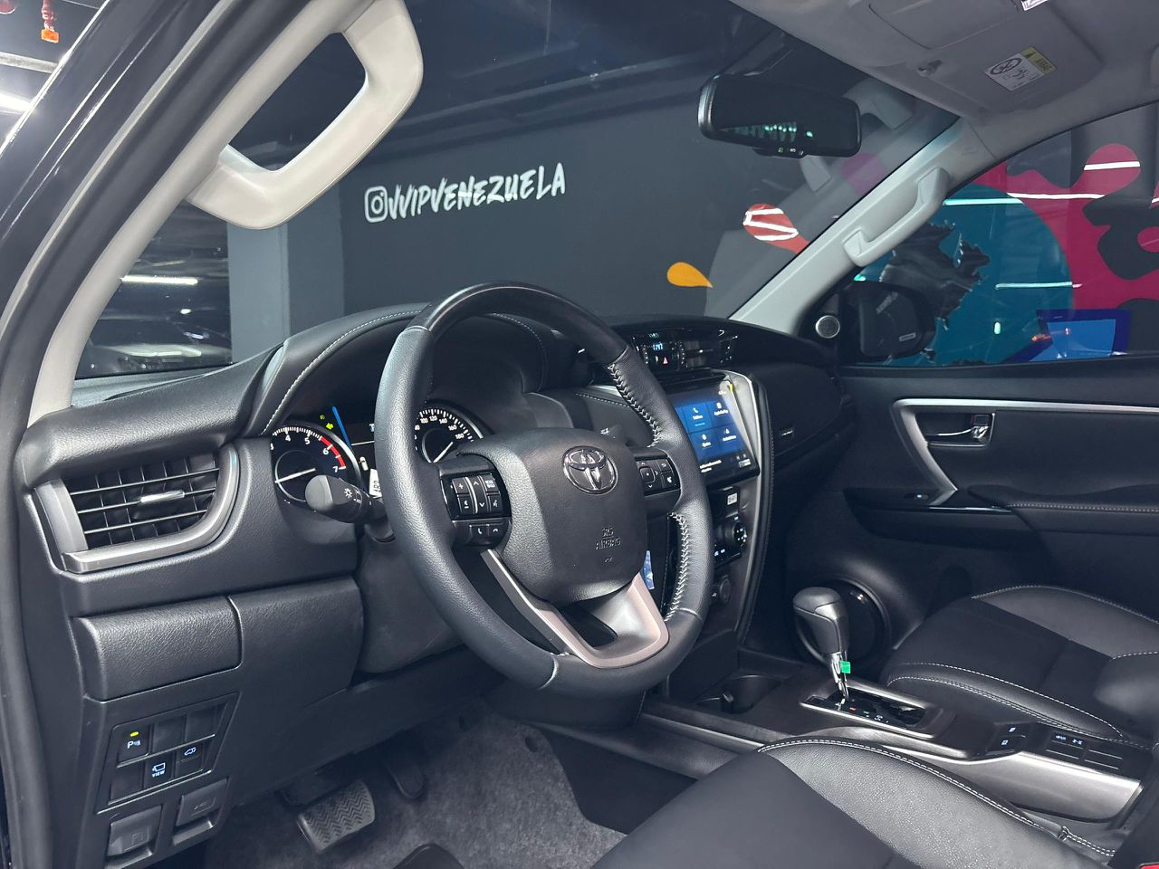 Toyota Fortuner SRX V6 – Año 2026