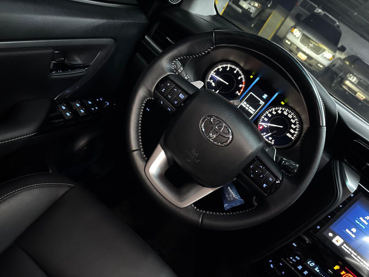 Toyota Fortuner SRX V6 – Año 2026