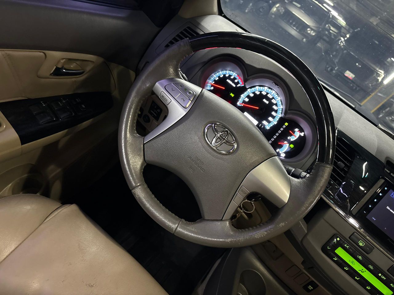 Toyota Fortuner – Año 2013