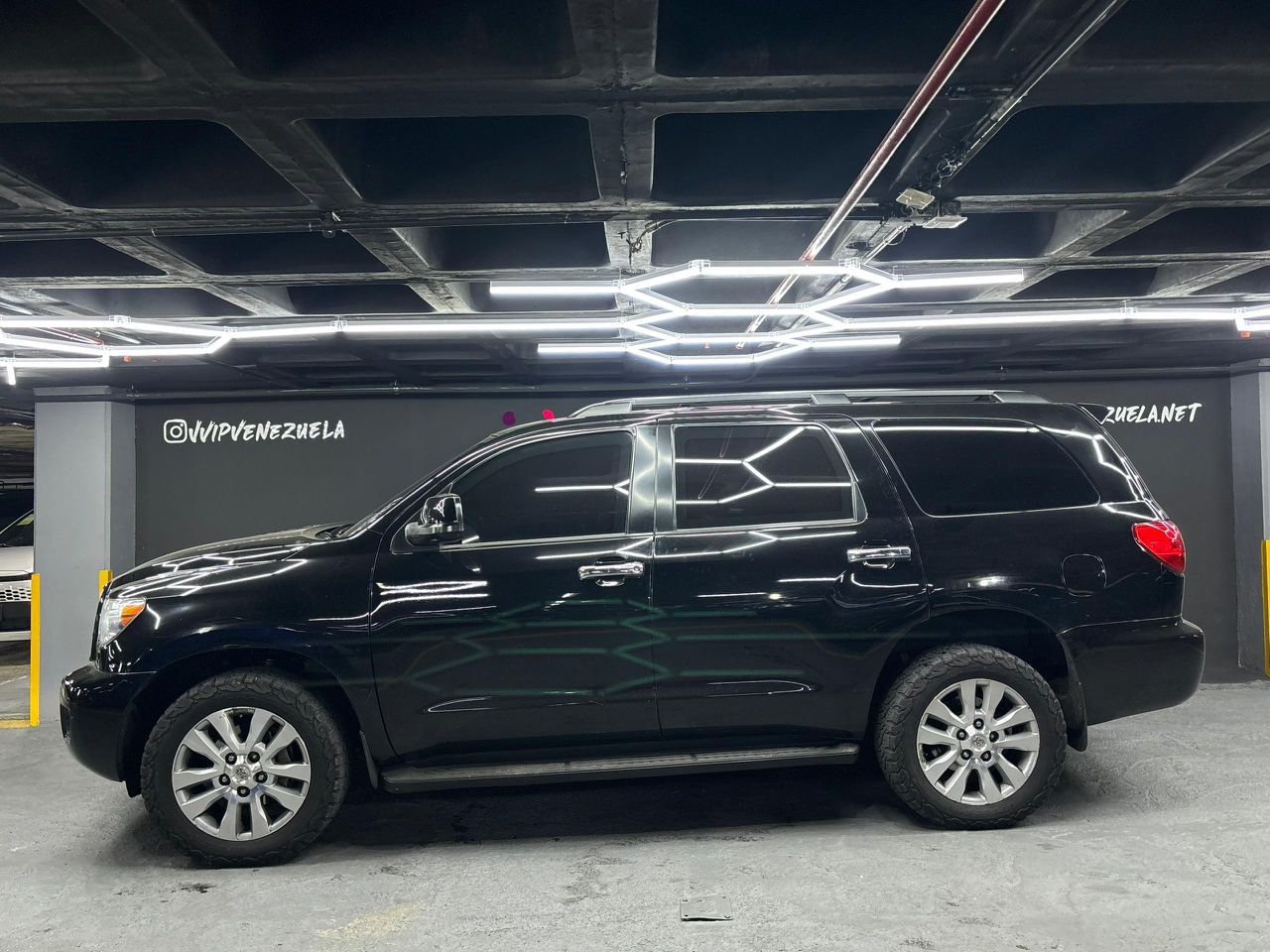 Toyota Sequoia – Año 2017