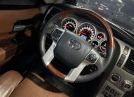 Toyota Sequoia – Año 2017