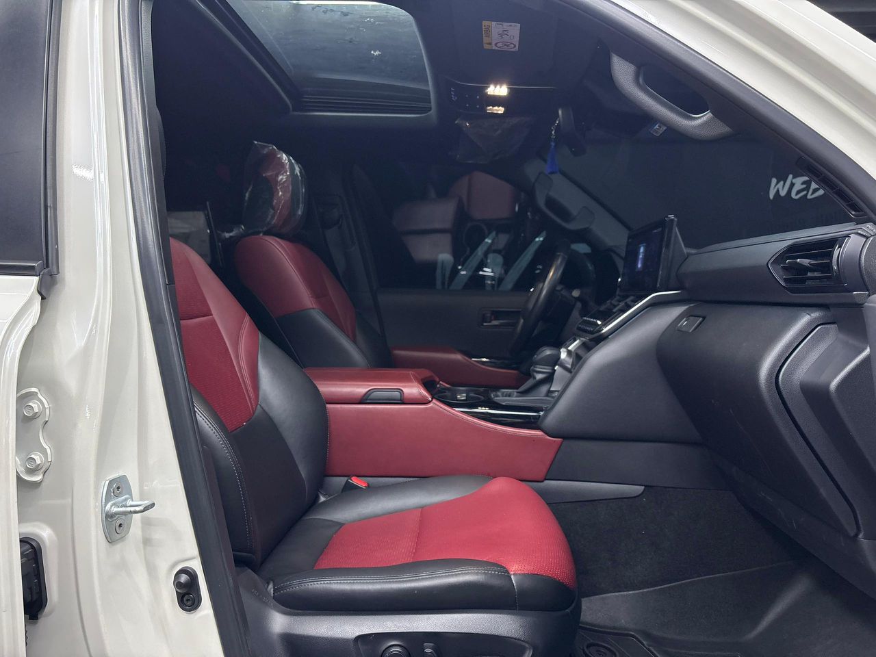 Toyota Land Cruiser Serie 300 (LC300) – Año 2024