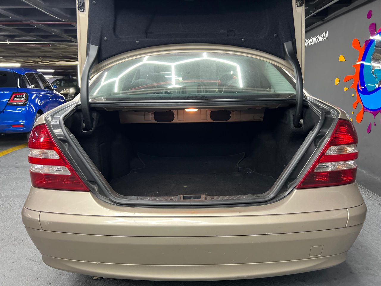 Mercedes Benz C200 Kompressor – Año 2005