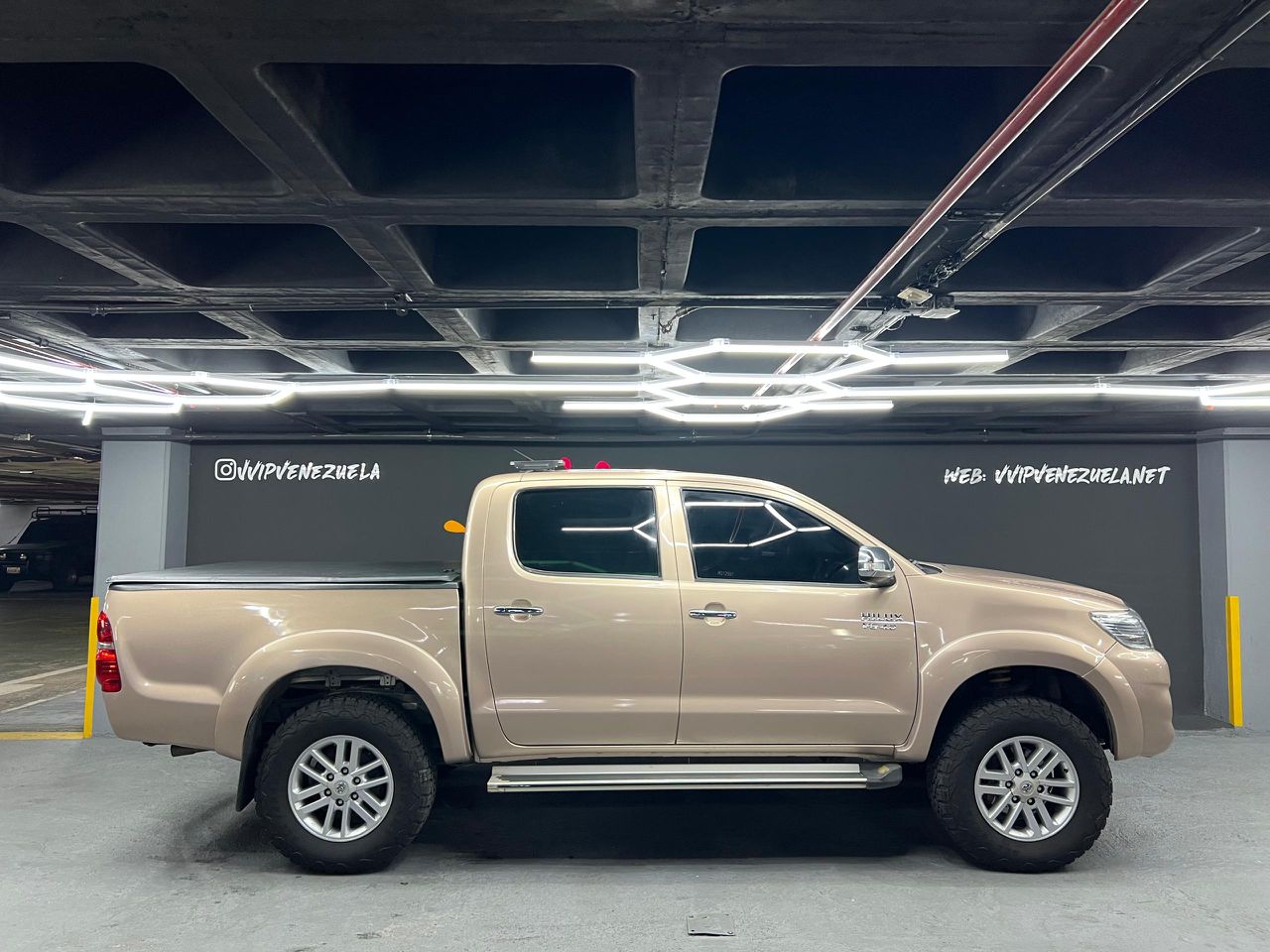 Toyota Hilux Kavak V6 4.0 – Año 2013