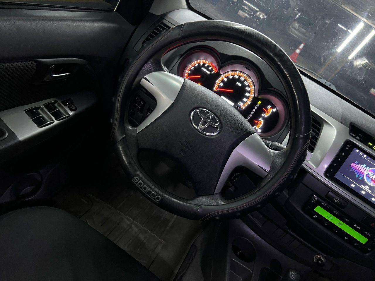 Toyota Hilux Kavak V6 4.0 – Año 2013