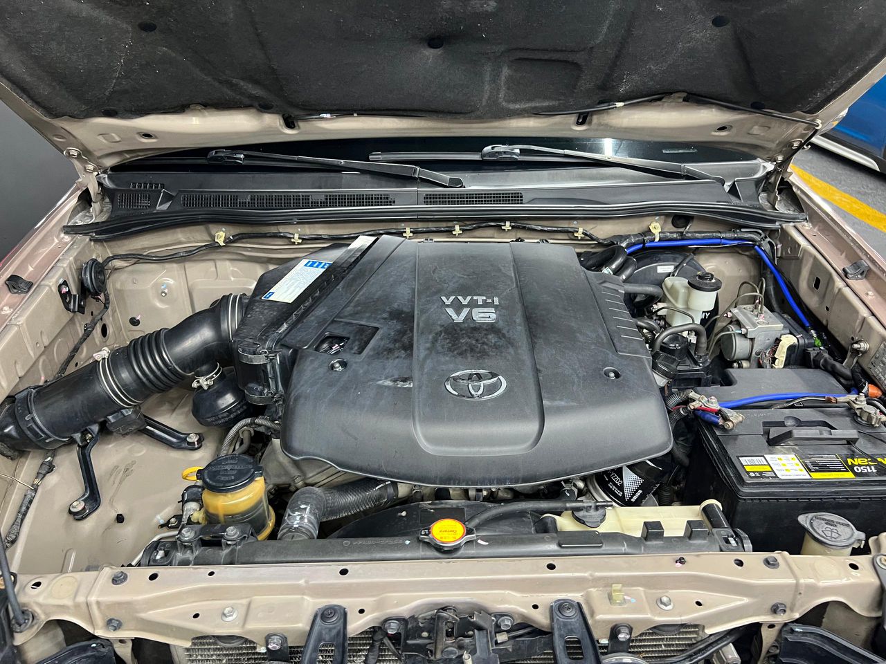 Toyota Hilux Kavak V6 4.0 – Año 2013