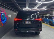 Toyota Fortuner Black Edition V6 4.0 – Año 2023