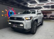 Toyota 4Runner SR5 – Año 2025