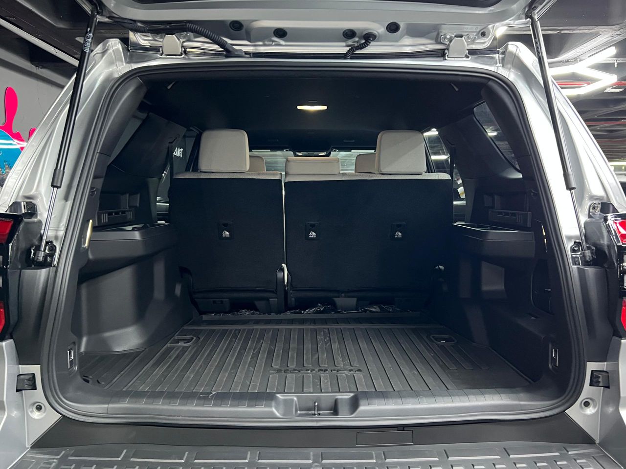 Toyota 4Runner SR5 – Año 2025