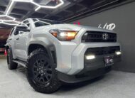 Toyota 4Runner SR5 – Año 2025