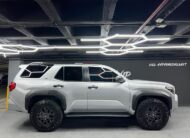 Toyota 4Runner SR5 – Año 2025