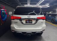 Toyota Fortuner VXR V6 – Año 2024