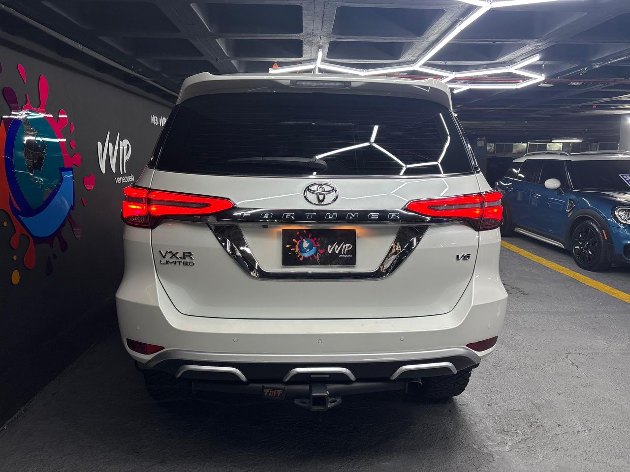 Toyota Fortuner VXR V6 – Año 2024
