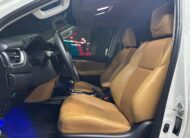 Toyota Fortuner VXR V6 – Año 2024