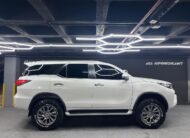 Toyota Fortuner VXR V6 – Año 2024