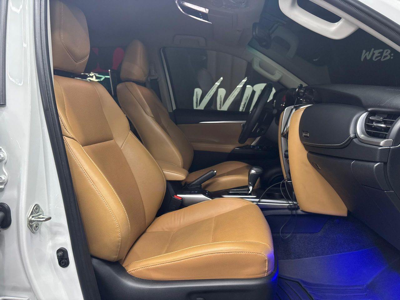 Toyota Fortuner VXR V6 – Año 2024