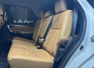 Toyota Fortuner VXR V6 – Año 2024