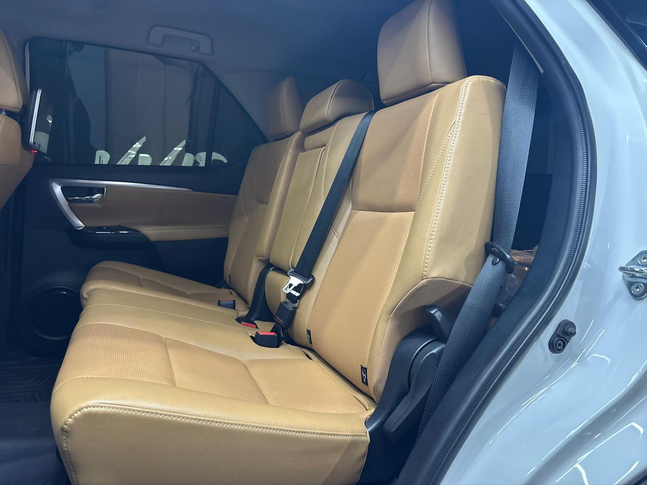 Toyota Fortuner VXR V6 – Año 2024