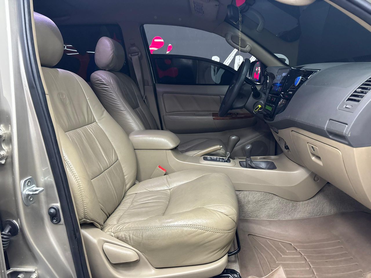 Toyota Fortuner Blindada Nivel III Plus – Año 2009