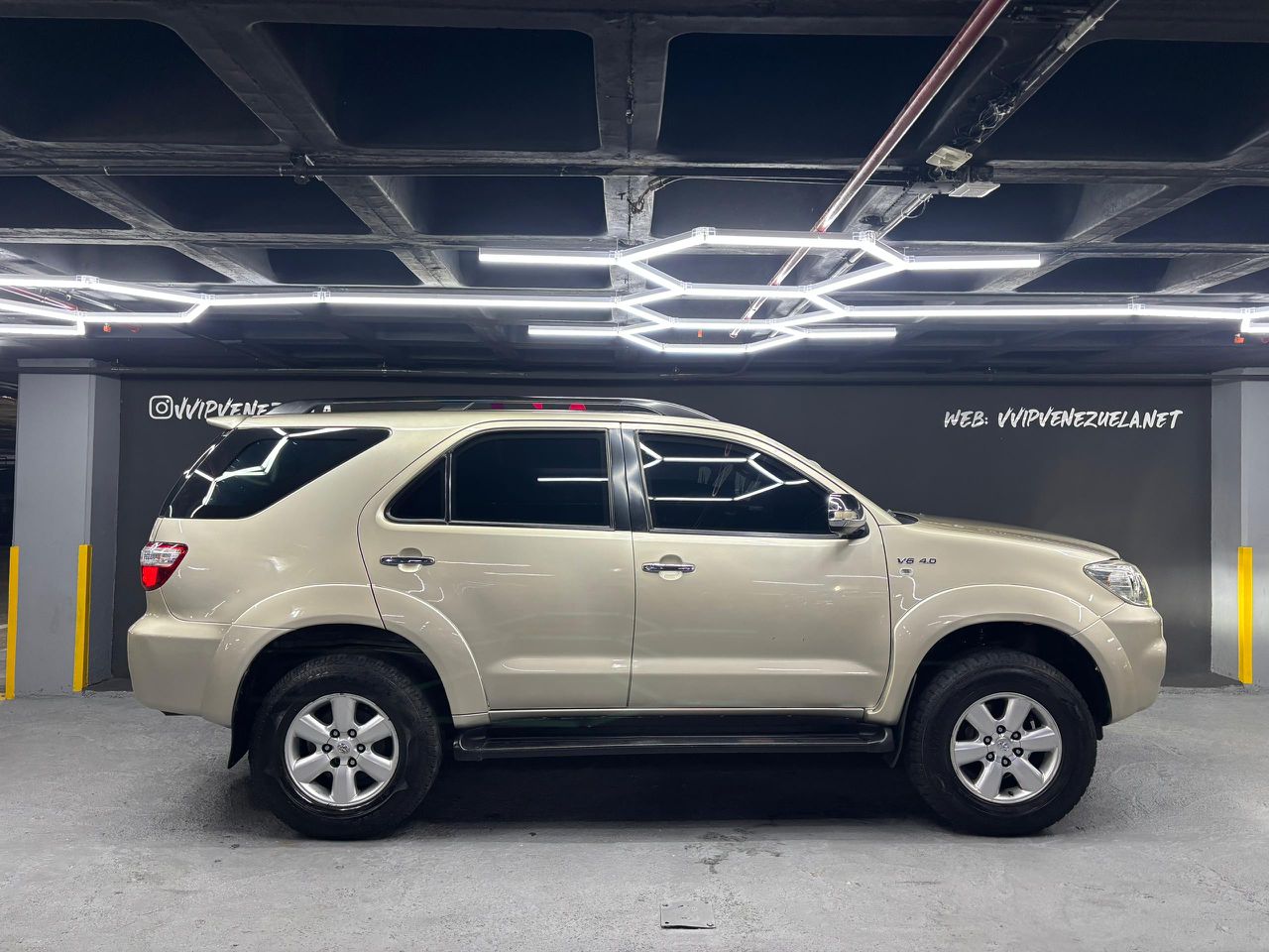 Toyota Fortuner Blindada Nivel III Plus – Año 2009