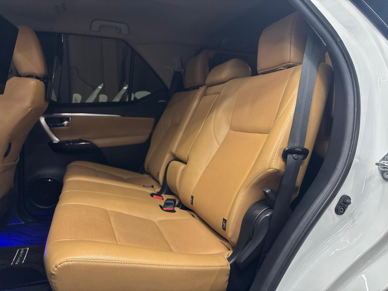 Toyota Fortuner Dubai SR5 – Año 2024