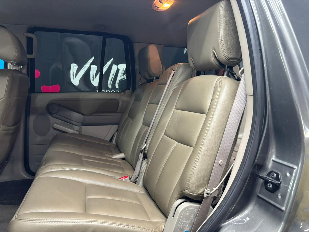 Ford Explorer Eddie Bauer – Año 2011
