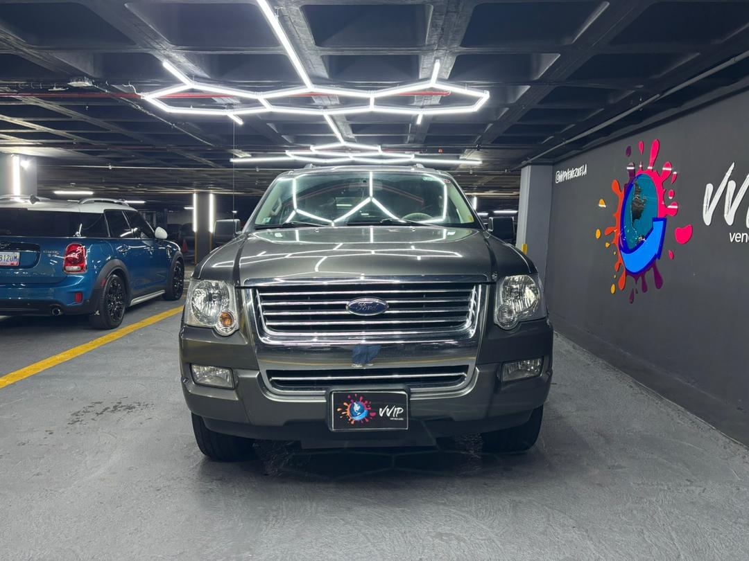 Ford Explorer Eddie Bauer – Año 2011