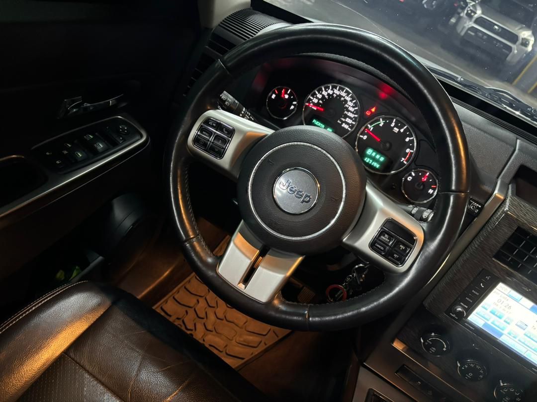 Jeep Cherokee Limited 4×4 – Año 2011