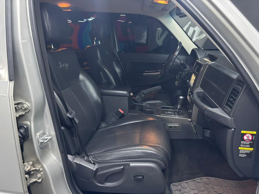 Jeep Cherokee Limited 4×4 – Año 2011