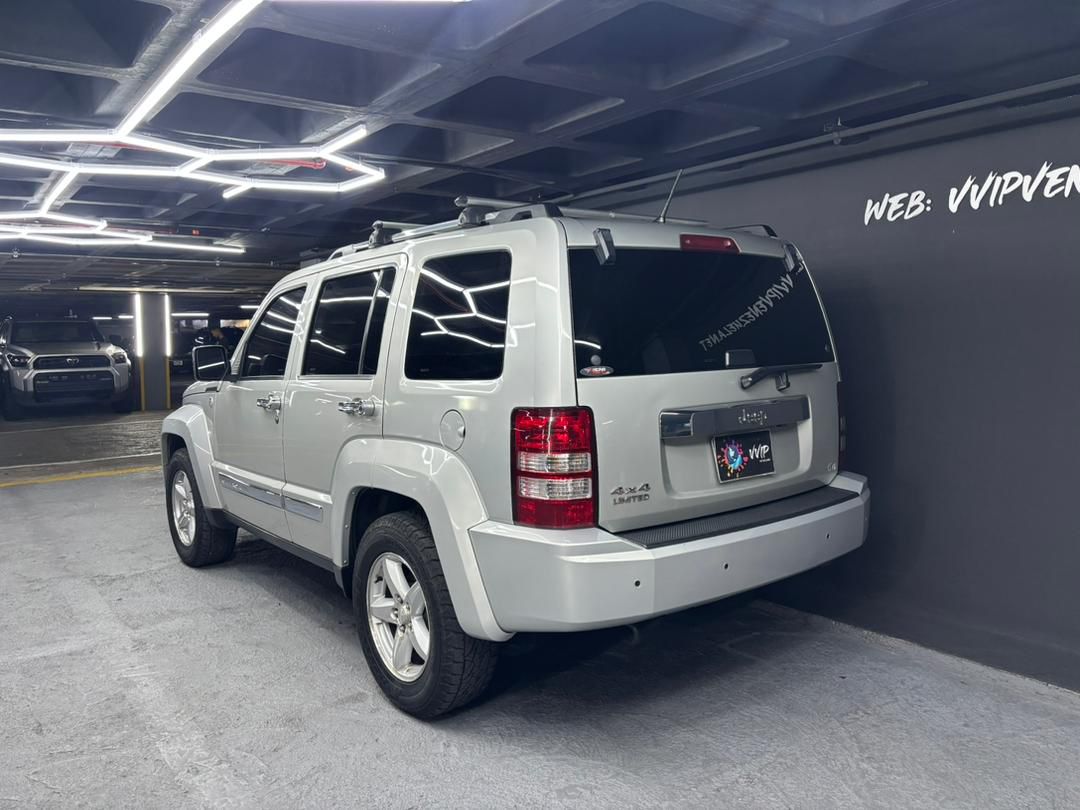 Jeep Cherokee Limited 4×4 – Año 2011