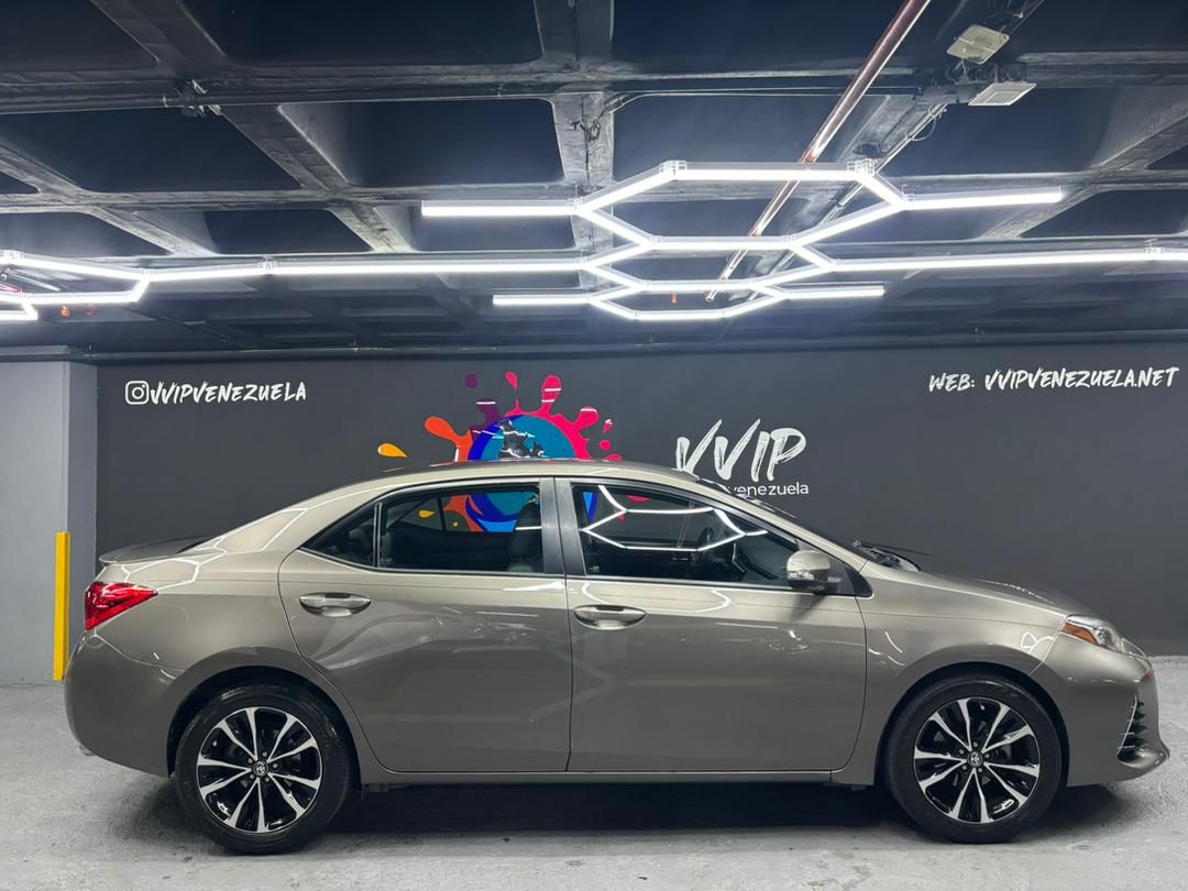 Toyota Corolla SE – Año 2017
